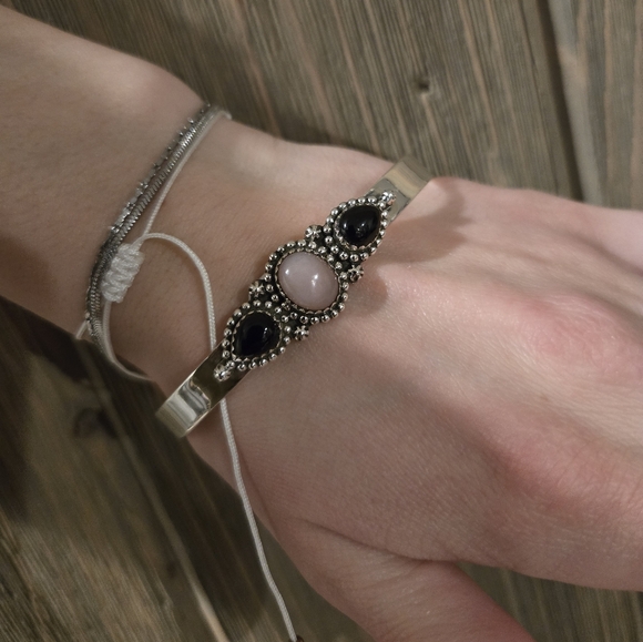 Sterling Silver Onyx Cuff Bracelet - Picture 3 of 5